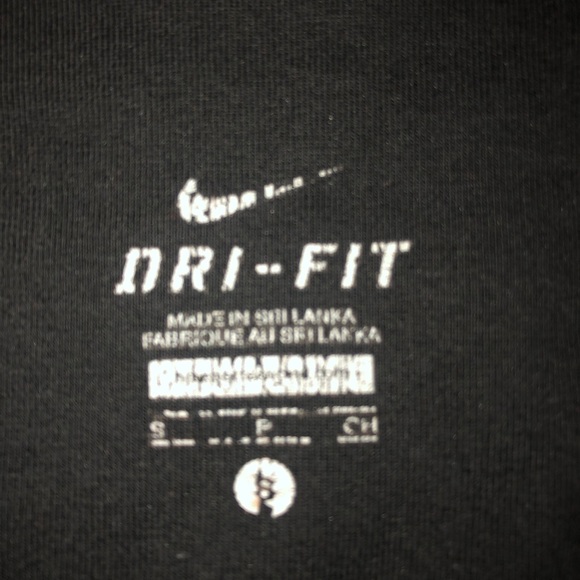 Nike Capris - Picture 2 of 2